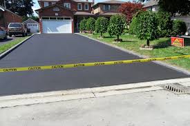 Best Concrete Driveway Installation  in Lynden, WA